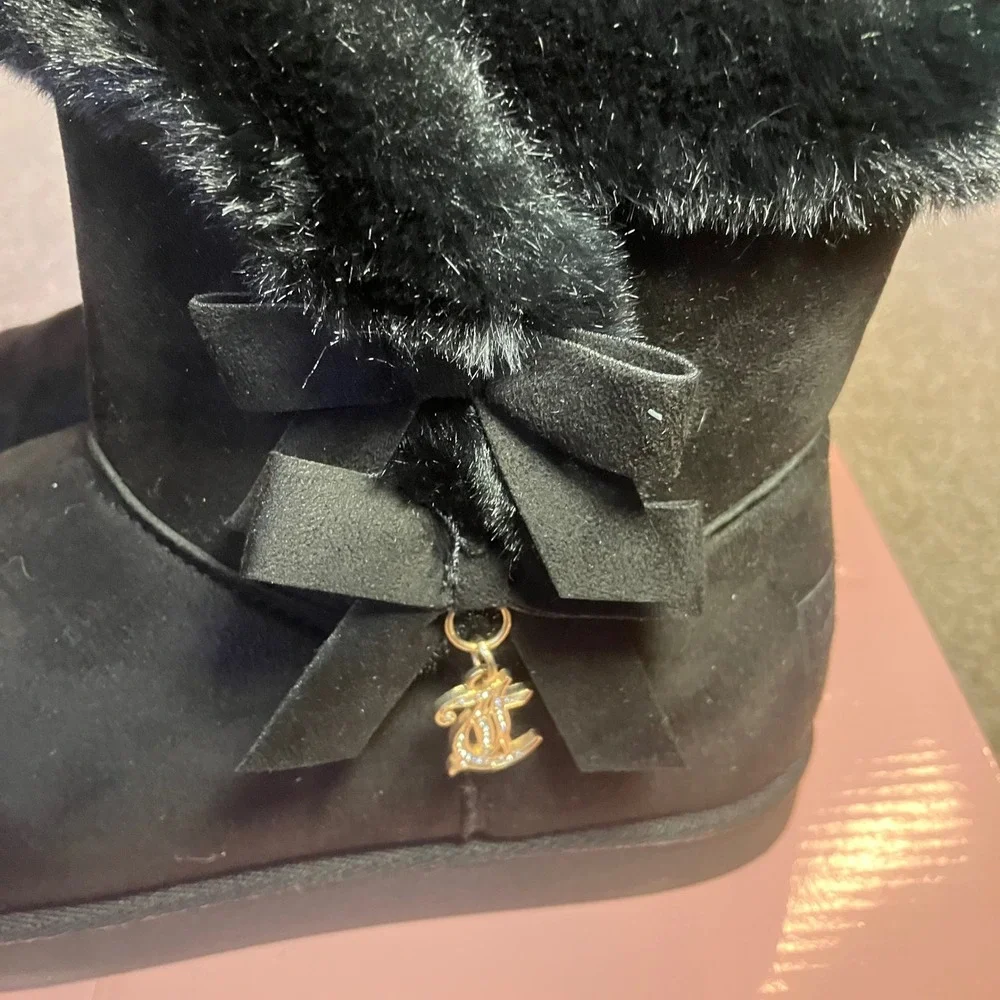 Juicy Couture Kodak Black‎ Faux Fur Bow Boots Rhinestone JC Charm KJ03335S SZ 5M